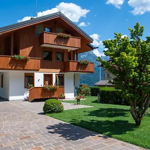  Casa vacanze Marmarole A Calalzo